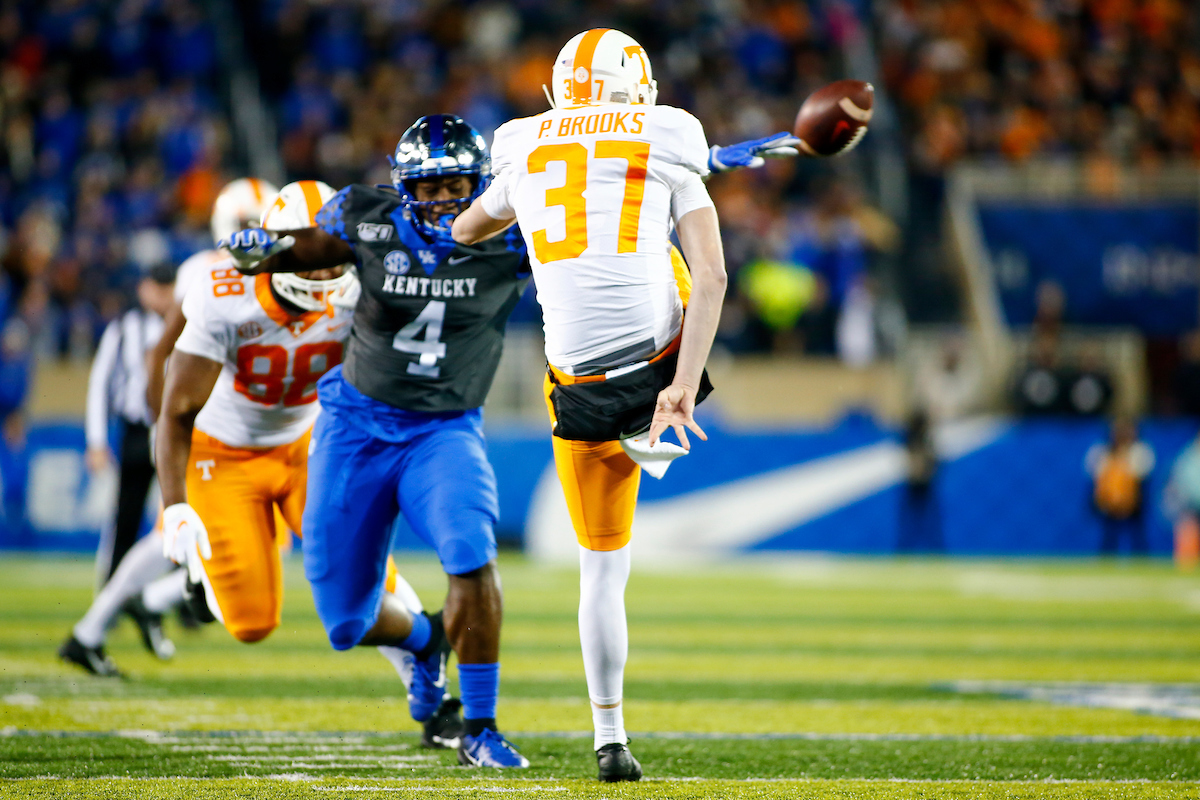 Josh Paschal. 

Kentucky falls to Tennessee  17-13.

Photo By Barry Westerman | UK Athletics