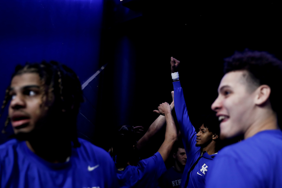 Kellan Grady. Bryce Hopkins. Daimion Collins. Team.

Kentucky beat Alabama 90-81.

Photos by Chet White | UK Athletics