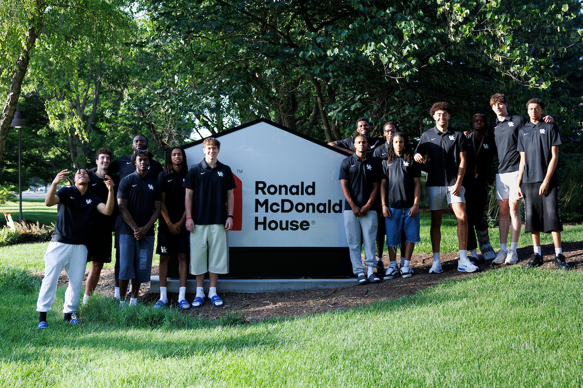 Men's Basketball at Ronald McDonald House Photo Gallery