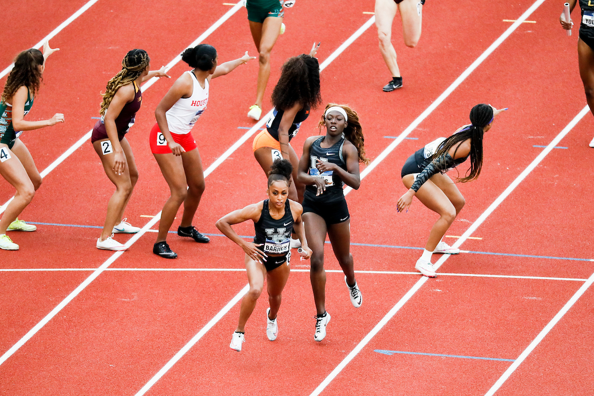 Celera Barnes. Megan Moss.

Day 2. 2021 NCAA Track and Field Championships.

Photo by Chet White | UK Athletics