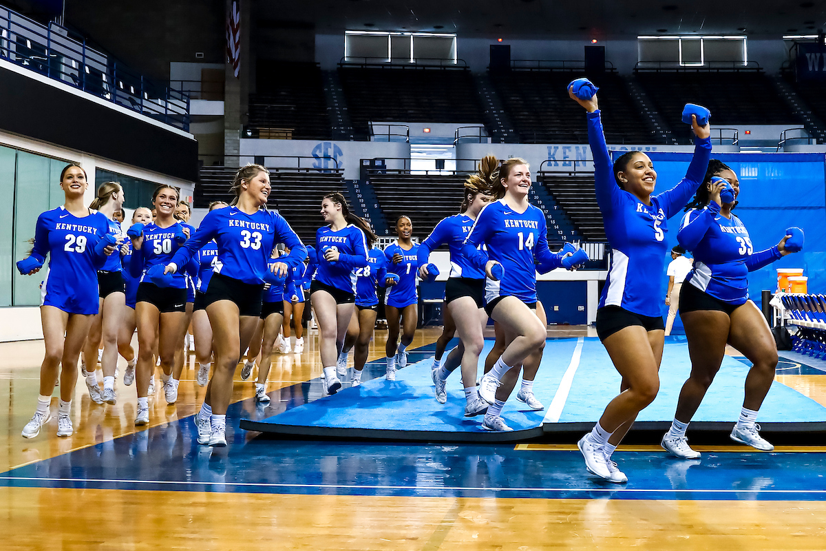 Team.

Kentucky Stunt sweeps Ashland in a doubleheader.

Photo by Eddie Justice | UK Athletics