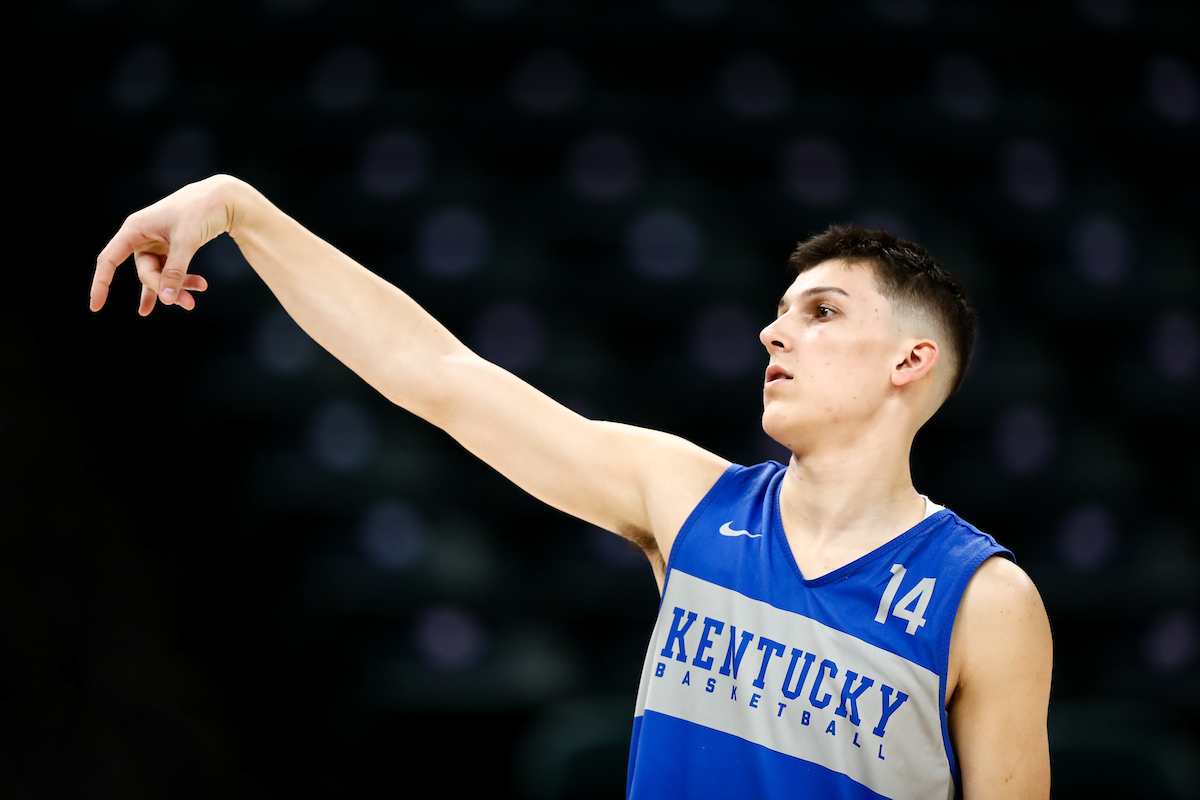 Tyler Herro.

Bankers Life Fieldhouse practice.


Photo by Elliott Hess | UK Athletics