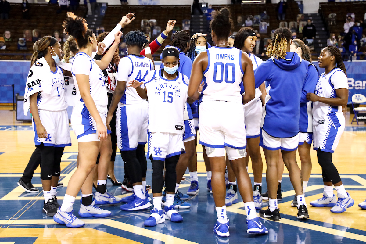 Team. 

Kentucky beats Worfford 98-37.

Photo by Eddie Justice | UK Athletics