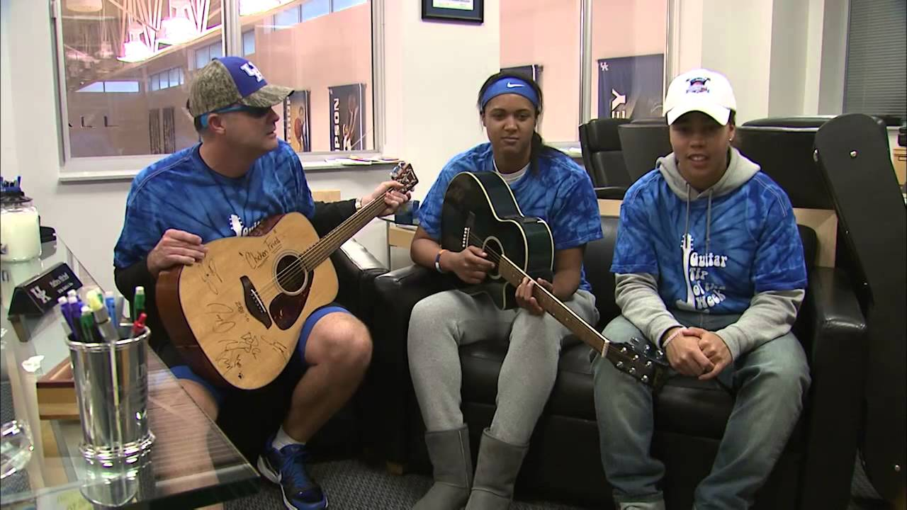 Kentucky Wildcats TV: Matthew Mitchell Show 2014-15 - Episode 3