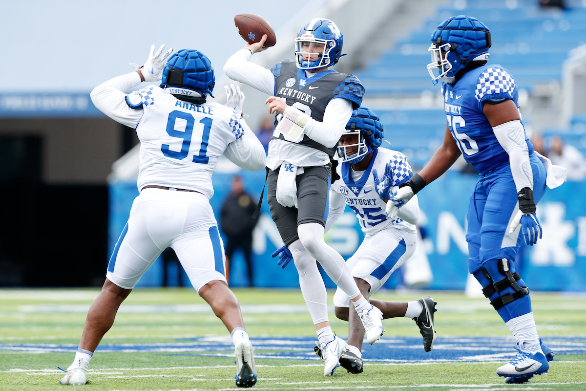 Deuce Hogan. Sam Anaele. 

The Blue-White Spring Game.

Elliott Hess | UK Athletics