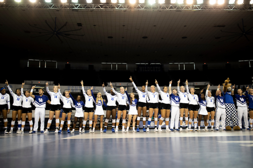 Team.

UK Women's Volleyball Beats Cleveland State.

Photo by Isaac Janssen | UK Athletics