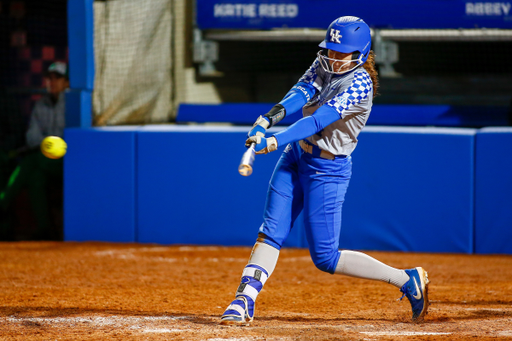 UK beat Marshall 16-15. 

Photo By Barry Westerman | UK Athletics