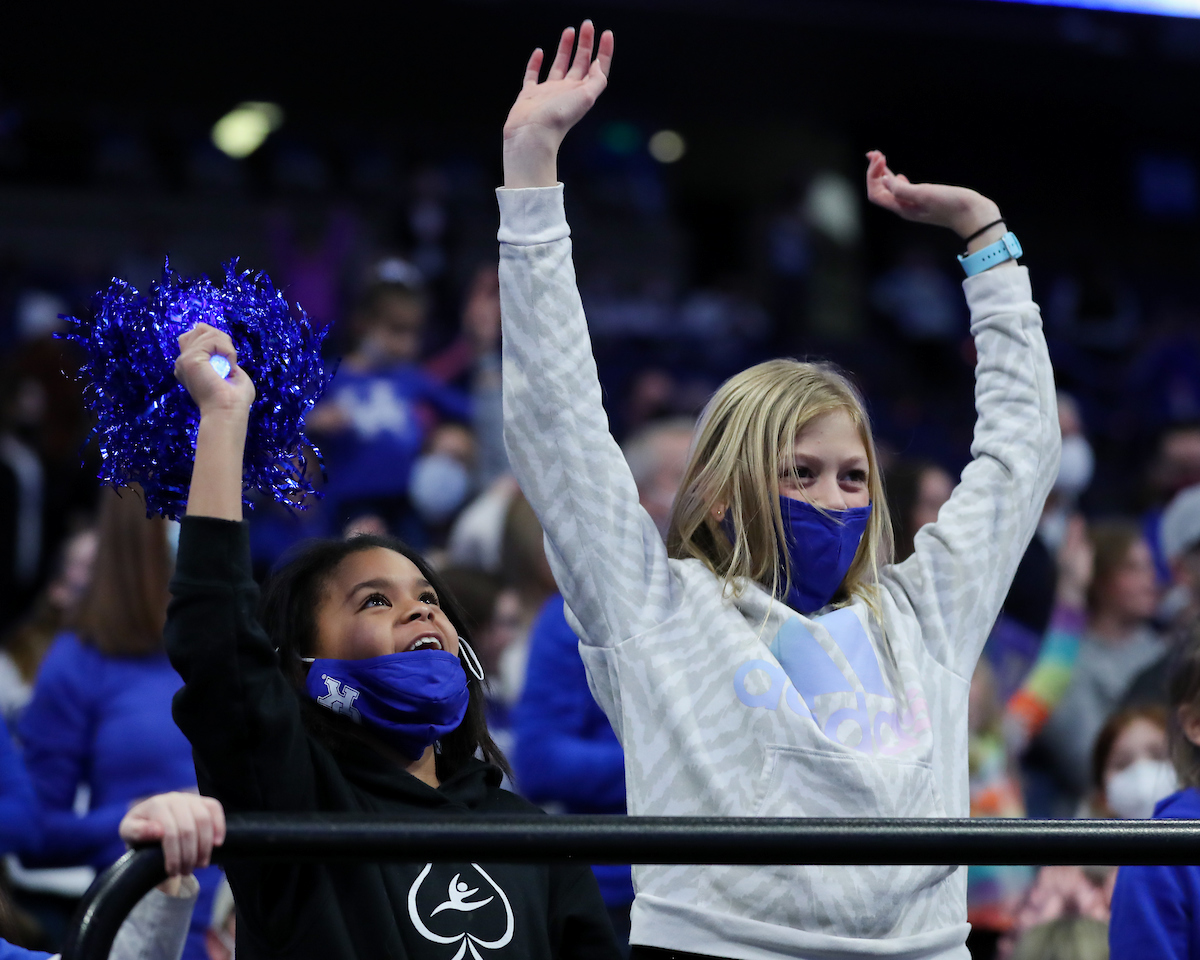 Kentucky beats Ball State, 196.525-194.750.

Photo by Tommy Quarles | UK Athletics