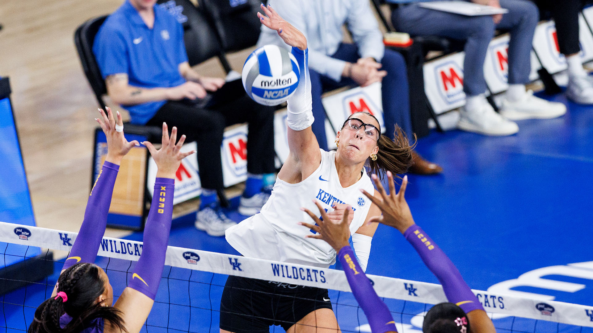 Gaerte Finds Form Again in Friday Victory