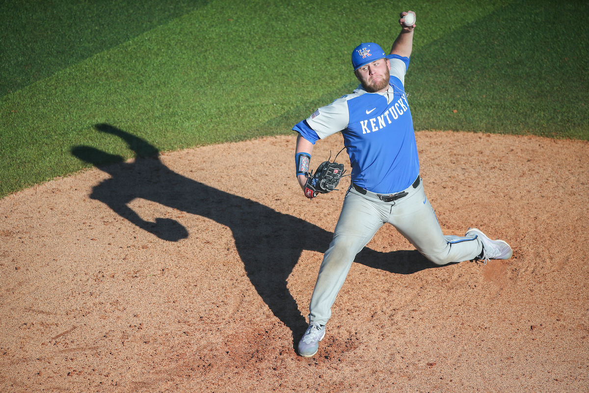 Mason Hazelwood

2020 Fall Ball

Photo by Grant Lee | UK Athletics