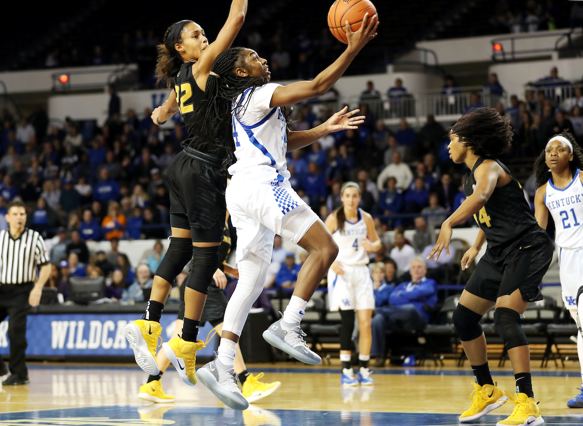 Taylor Murray

The UK Women's Basketball team beats Mizzou. 

Photo by Britney Howard  | UK Athletics