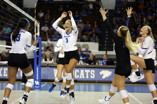 Madison Lilley
The Volleyball team defeats Dayton 3-0 on August 31, 2018. 
Photo by Britney Howard | UK Athletics