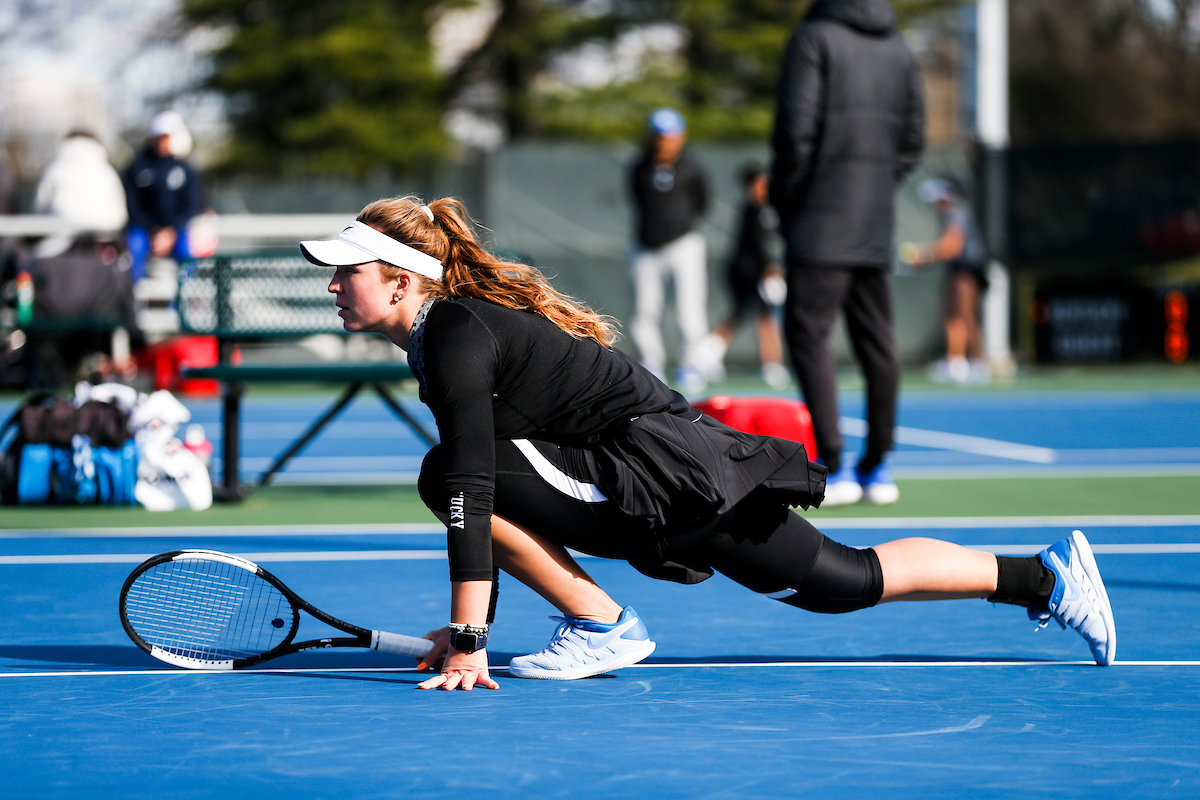 AKVIL? PARA?INSKAIT?.

Kentucky falls to Florida 3-4 on Friday, March 22


Photo by Isaac Janssen | UK Athletics