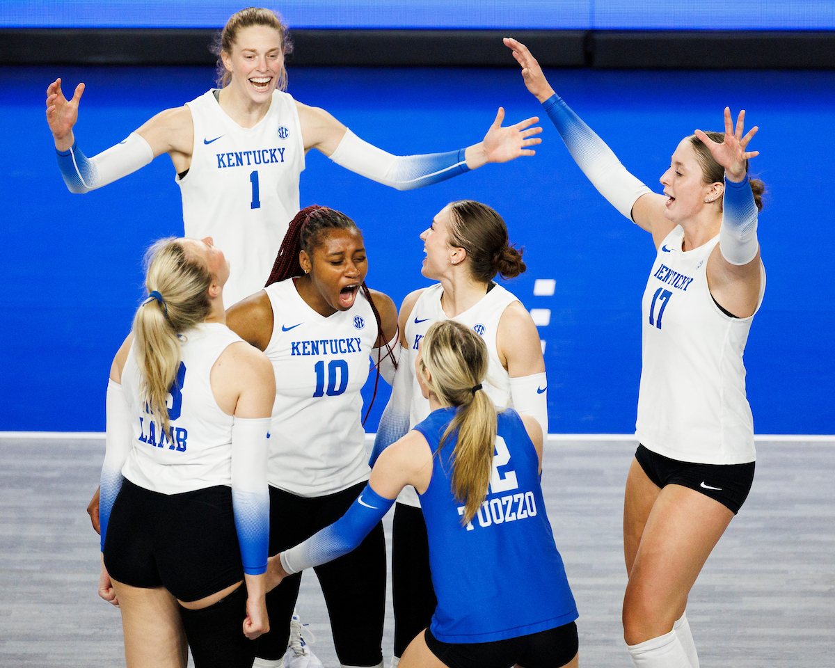 No. 7 Purdue Beats No. 10 Kentucky, 3-1