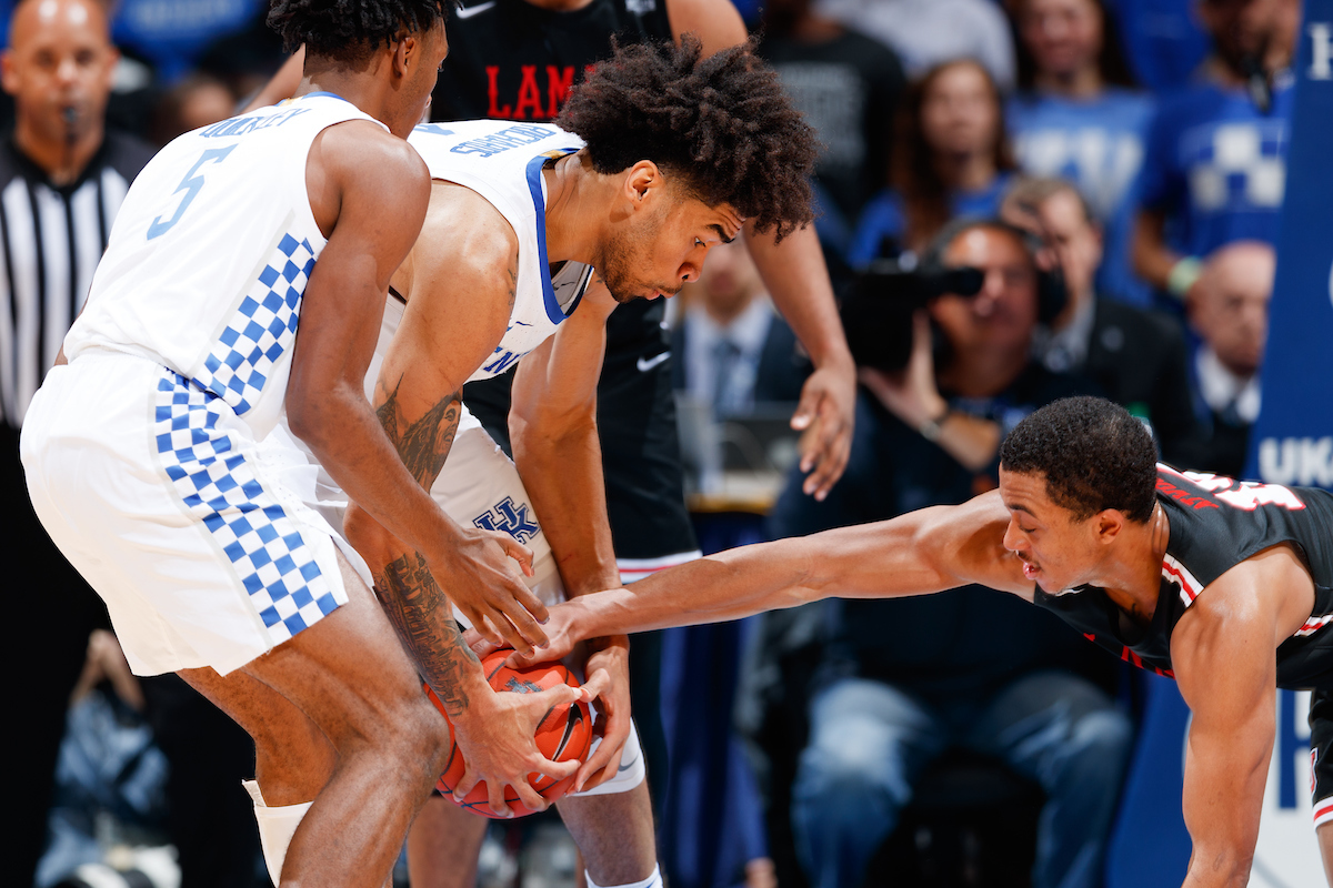 Nick Richards. Immanuel Quickley.

Kentucky beat Lamar 81-56.


Photo by Elliott Hess | UK Athletics