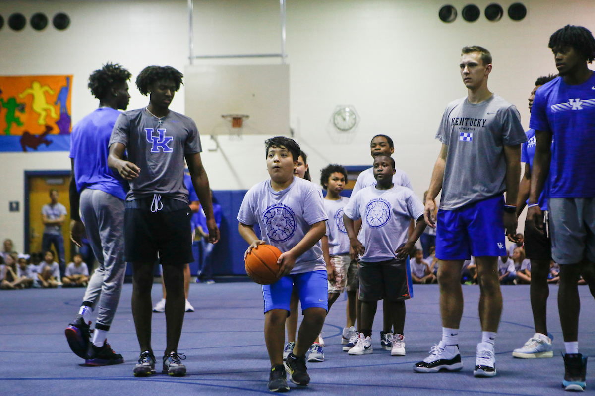 Tyrese Maxey, Brennan Canada, Kahlil Whitney, Keion Brooks Jr.

Men's Basketball team delivers food to God’s Pantry at Picadome Elementary. 

Photo by Hannah Phillips | UK Athletics