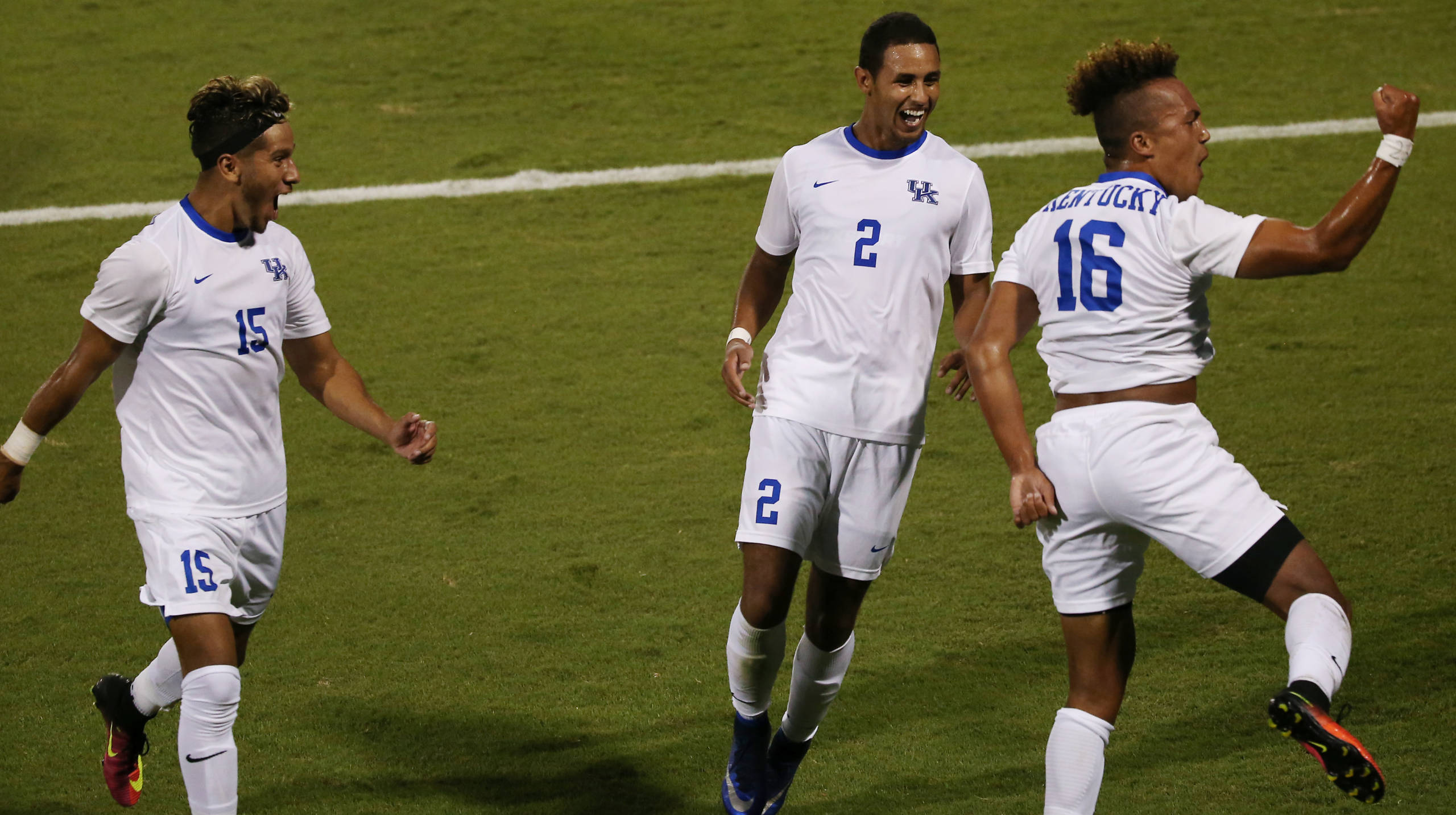 Men’s Soccer Looking to Build off Strong Spring as 2017 Season Looms