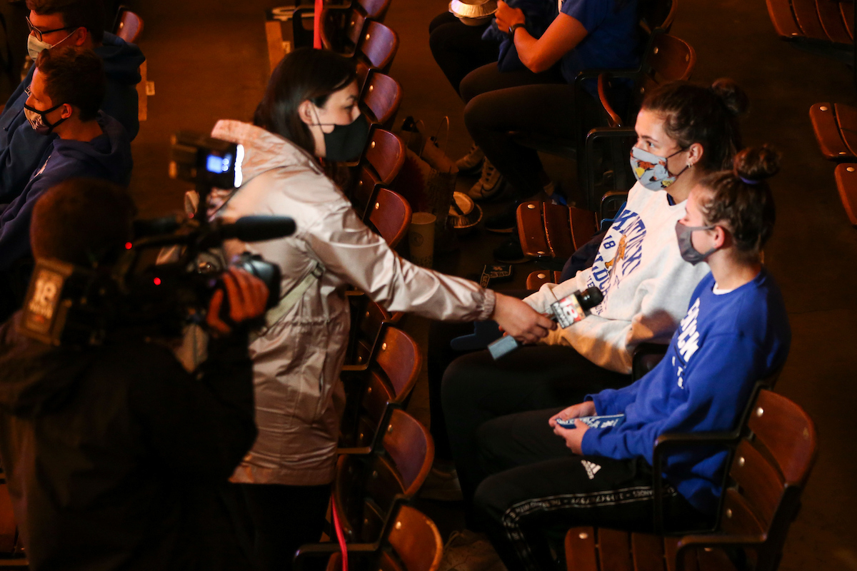 Volleyball Championship Watch Party.

Photo by Grace Bradley | UK Athletics