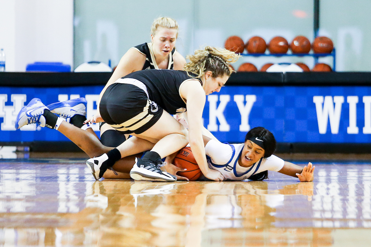Nyah Leveretter.

Kentucky beats Wofford 98-37.

Photo by Hannah Phillips | UK Athletics