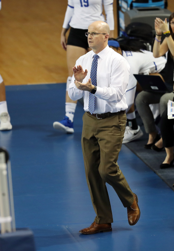 Craig Skinner

UK volleyball beats Murray State in the first round of the NCAA Tournament.  

Photo by Britney Howard  | UK Athletics