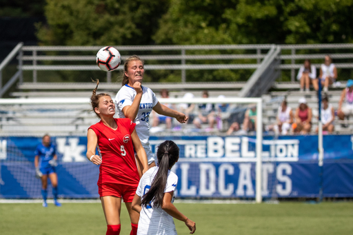 Jordyn Rhodes

WSOC vs WKU 0-0

Photo by Mark Mahan | UK Athletics