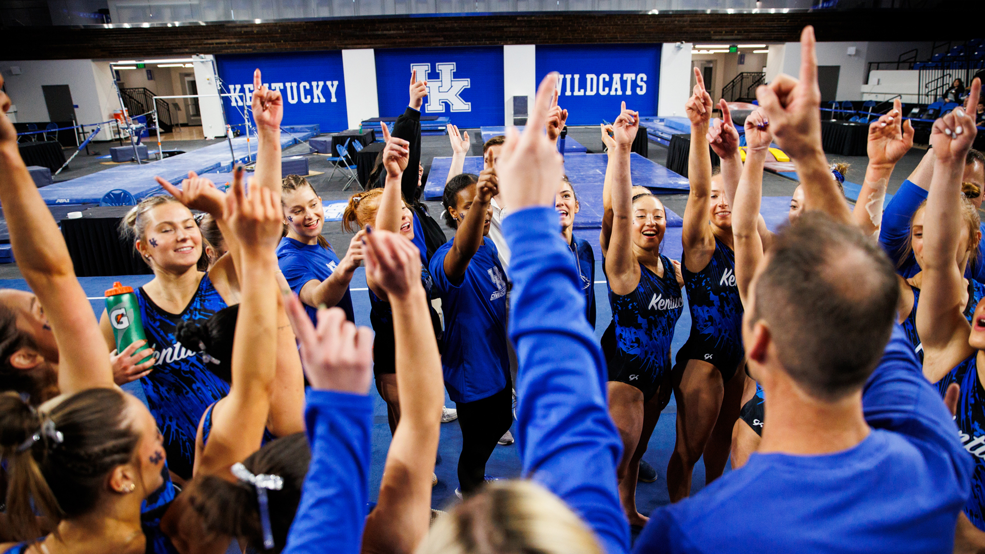 No. 8 Kentucky Hosts No. 3 Alabama Inside Historic Memorial Coliseum Friday