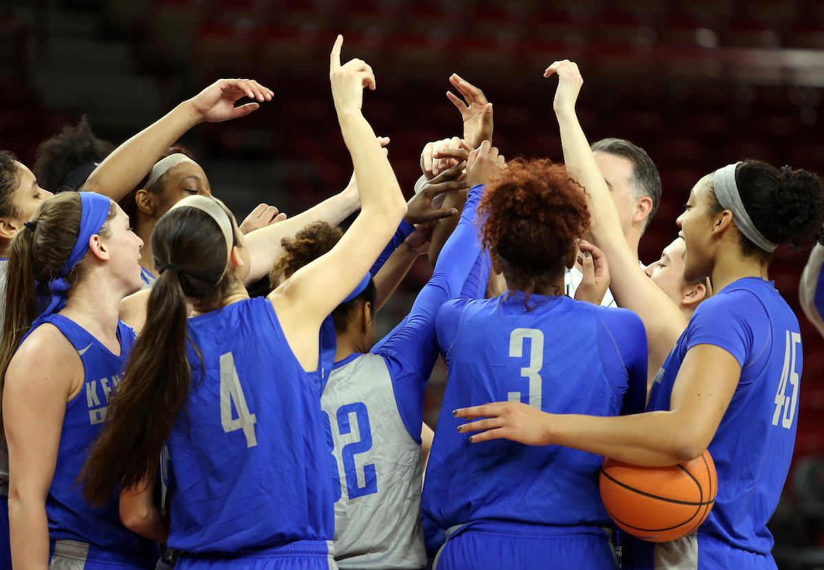 Team Huddle

The University of Kentucky women's basketball team practices at Bud Walton Arena on Monday, January 29, 2018.
Photo by Britney Howard | UK Athletics