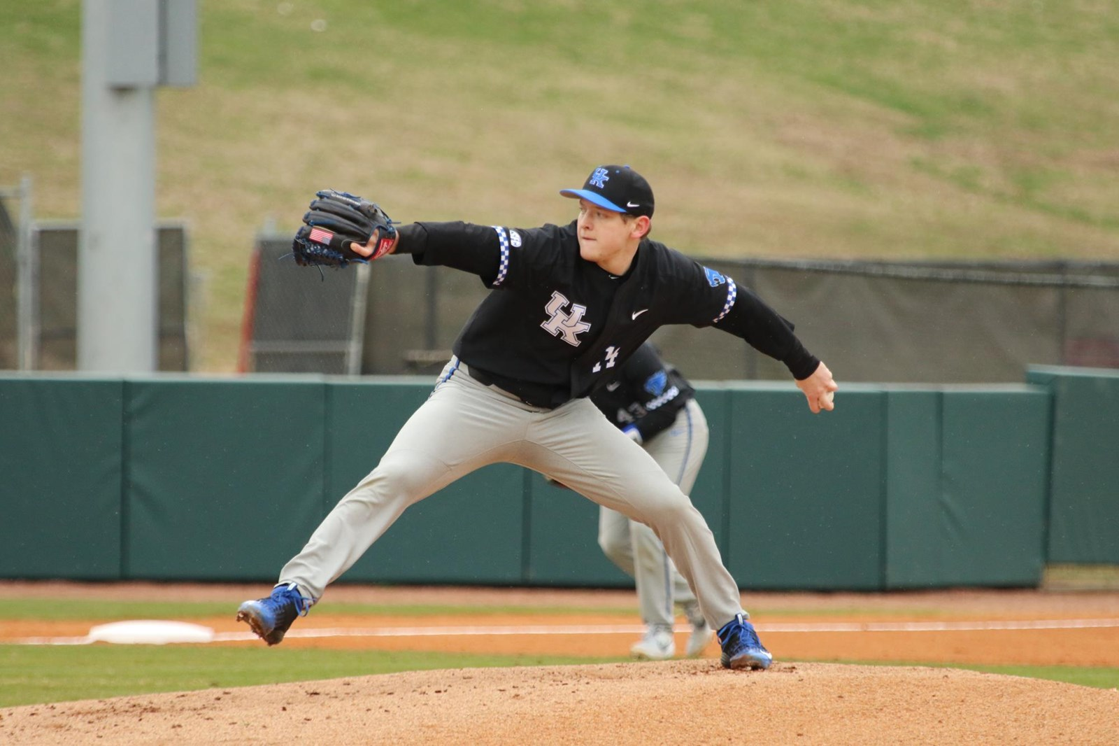 Zack Thompson Dazzles in Complete Game Road Victory