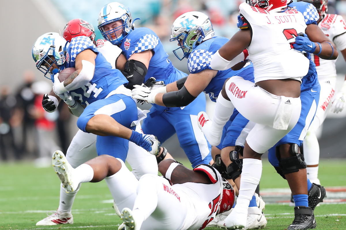 CHRIS RODRIGUEZ JR.

Kentucky beats NC State, 23-21, to win the TaxSlayer Gator Bowl.

Photo by Elliott Hess | UK Athletics