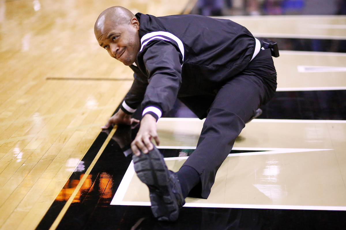 ref.

The University of Kentucky men's basketball team beat Vanderbilt 74-67 at Memorial Gymnasium in Nashville, TN., on Saturday, January 13, 2018.

Photo by Chet White | UK Athletics