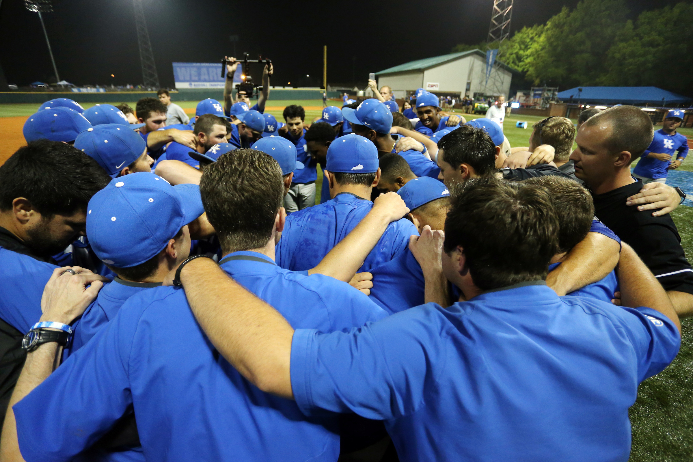 New Setting, Same Approach for UK at Supers