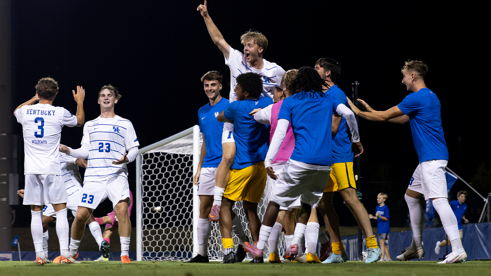 Wildcats Outlast UCF in 3-2 Thriller in Sun Belt Opener