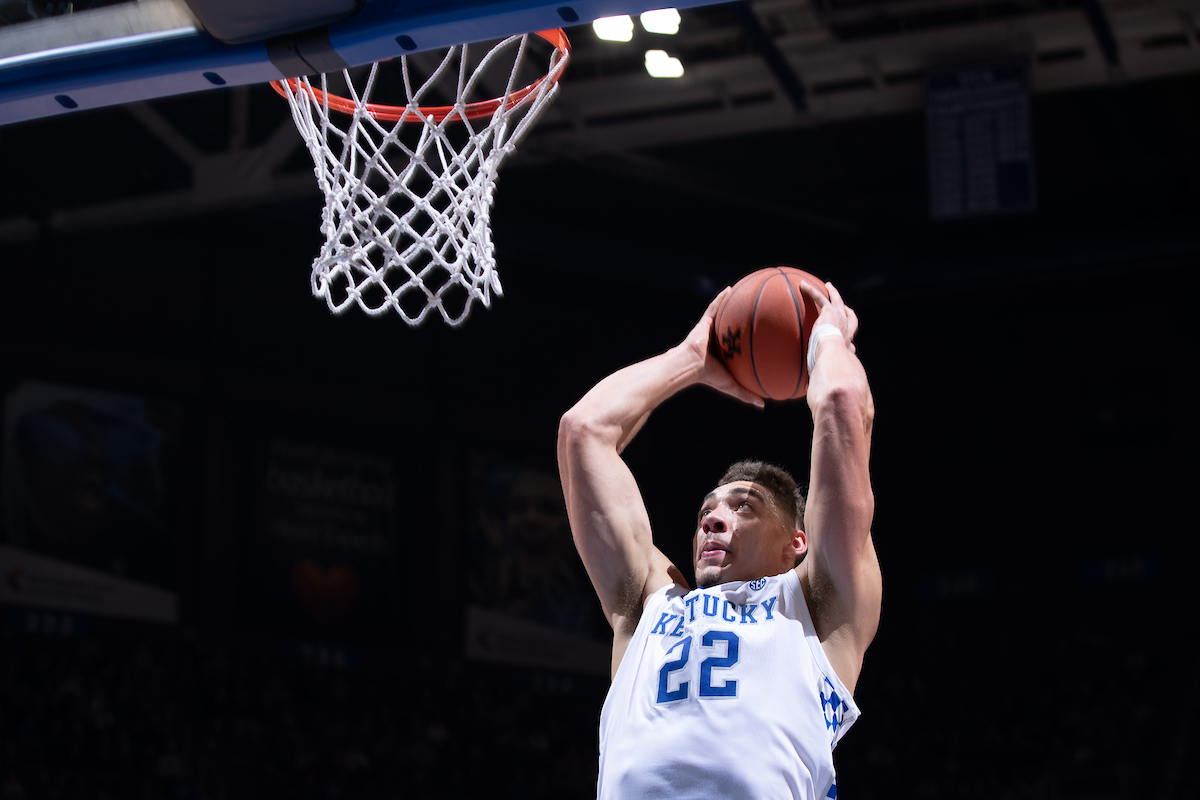 Reid Travis

Men's Basketball beats IUP 86-64.

Photo by Mark Mahan | UK Athletics