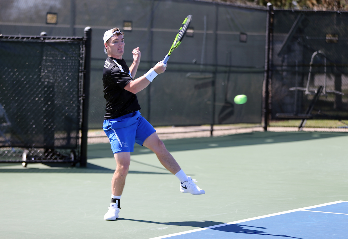 Trey Yates

The University of Kentucky men's tennis team faces South Carolina on Sunday, March 18, 2018 at The Boone Tennis Center. 

Photo by Britney Howard | UK Athletics