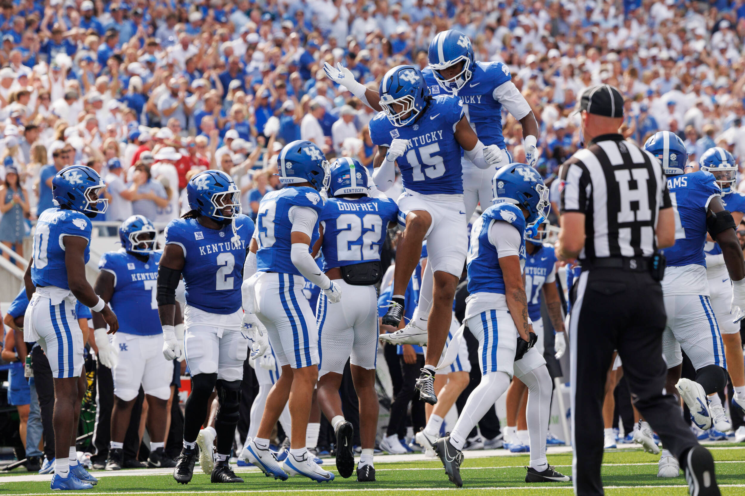 Game Day Central: Kentucky vs. Alabama