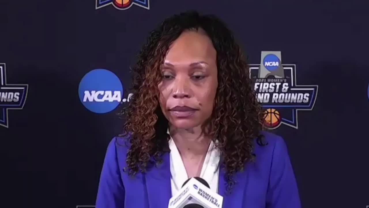 WBB: Coach Elzy - Iowa Postgame