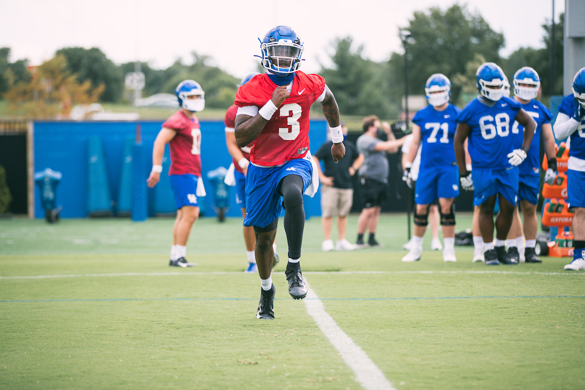 Terry Wilson

UK Football Preseason Practice 2020

Photo by Jacob Noger - UK Football