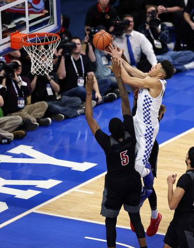 Kevin Knox

The University of Kentucky men's basketball team beat Louisville 90-61 on Friday, December 29, 2017 at Rupp Arena. 

Photo by Britney Howard | UK Athletics