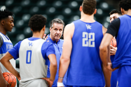 Coach Calipari. Team.

Bankers Life Fieldhouse practice.


Photo by Elliott Hess | UK Athletics