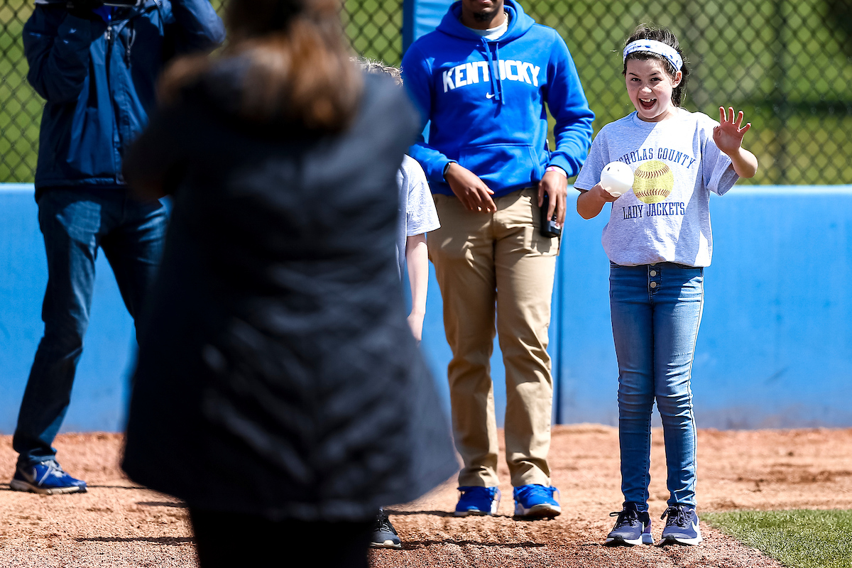 Fan.

Kentucky beats Ole Miss 8-2.

Photo by Eddie Justice | UK Athletics