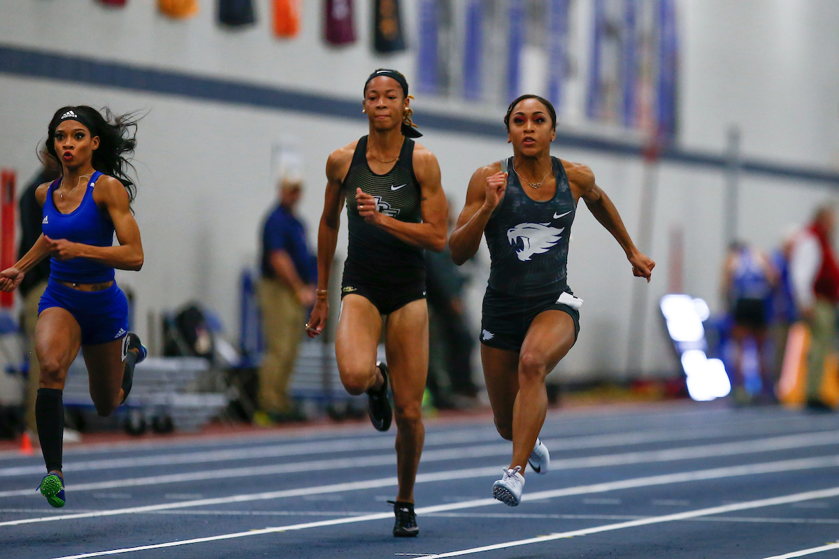 Celera Barnes.

Day one of Rod McCravy Memorial.

Photo by Hannah Phillips | UK Athletics