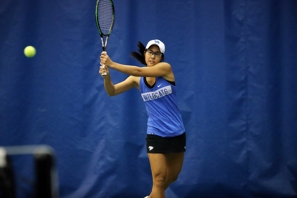 No. 14 Kentucky Falls at No. 11 Ole Miss, 4-1