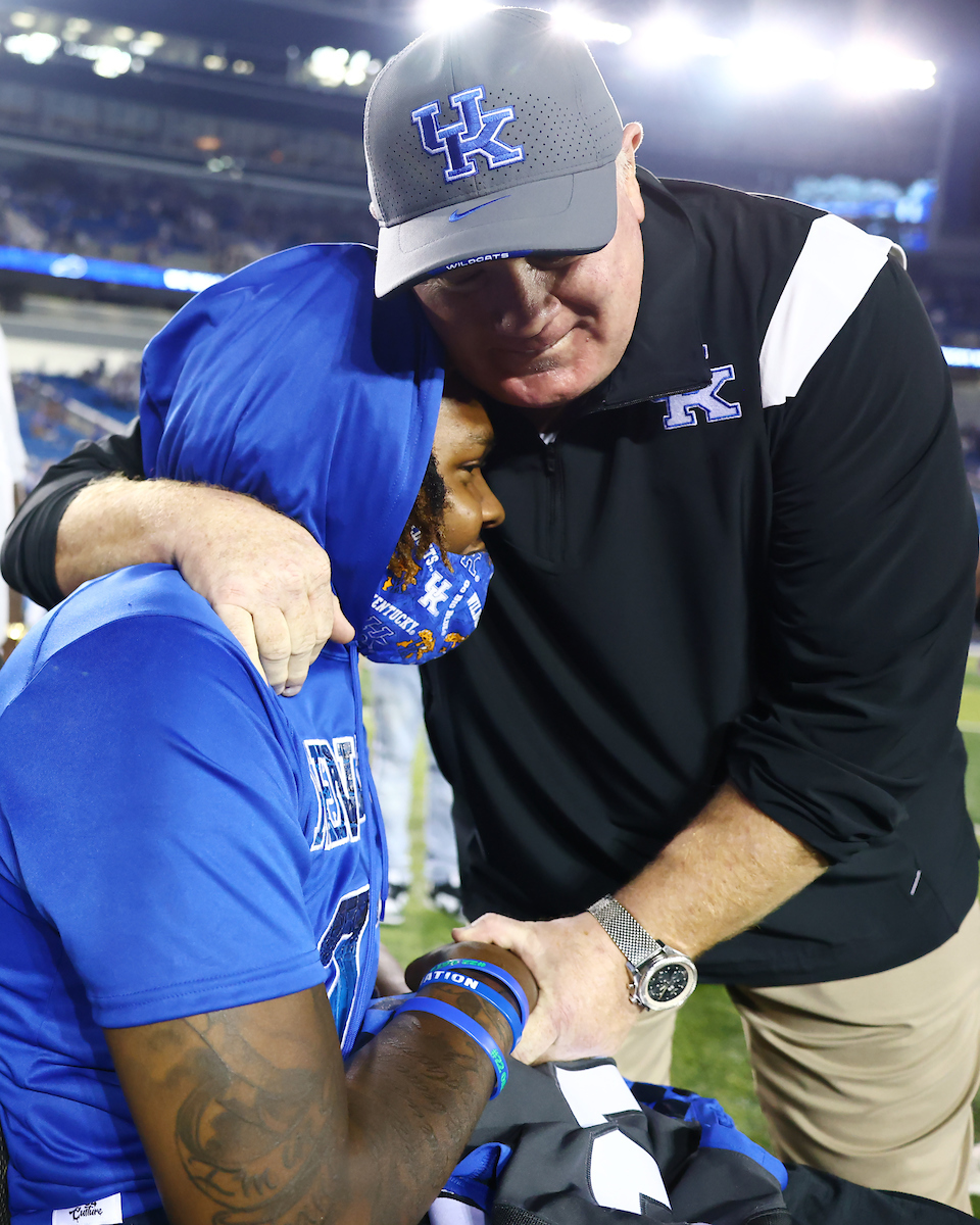 Coach Mark Stoops. Chris Oats.

UK beat LSU 42-21.

Photo by Elliott Hess | UK Athletics