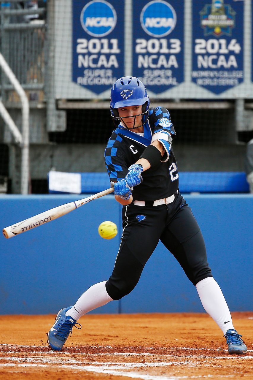 Brooklin Hinz.

The University of Kentucky softball team beat UIC 10-1 in the Cats NCAA Championship Lexington Regional opening game at John Cropp Stadium on Saturday, May 19, 2018.

Photo by Chet White | UK Athletics