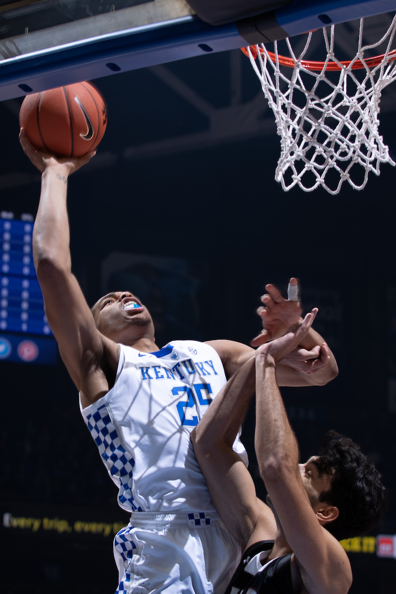 PJ Washington

Men's Basketball beats IUP 86-64.

Photo by Mark Mahan | UK Athletics