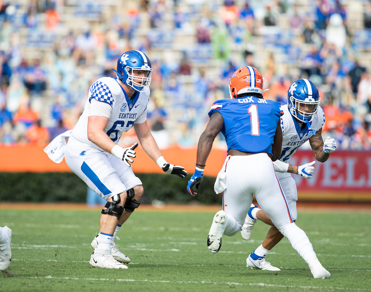 Landon Young

Kentucky falls to Florida, 34-10.

Photo by Jacob Noger | UK Football