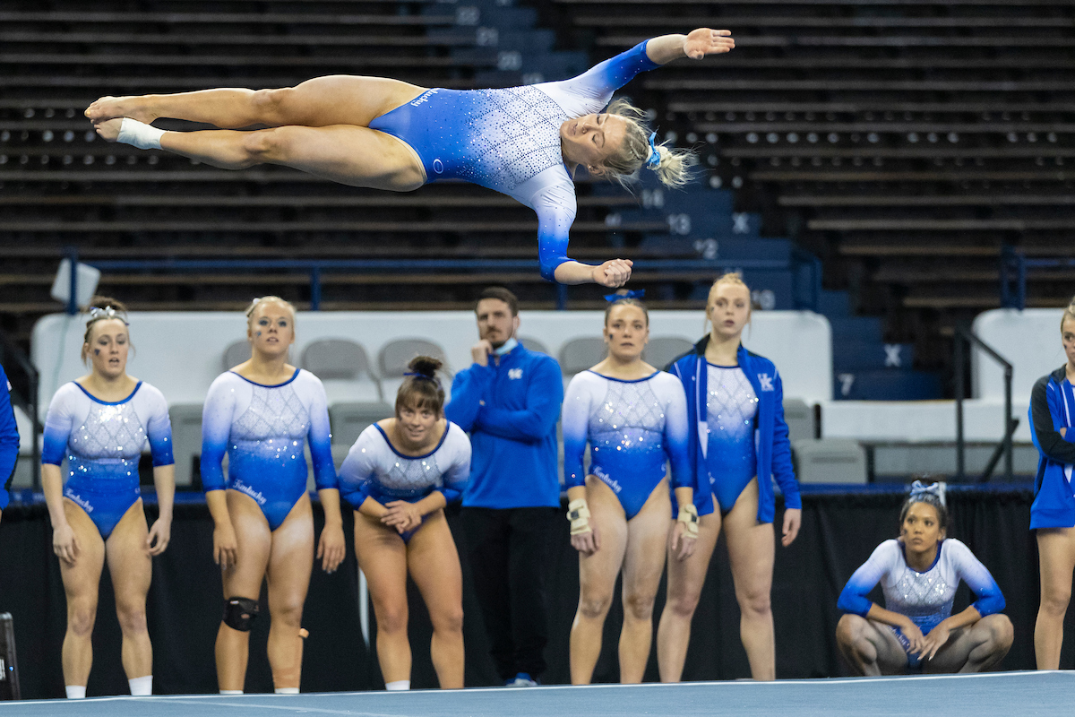 Raena Worley.

2021-22 Blue-White Meet.

Photo by Grant Lee | UK Athletics
