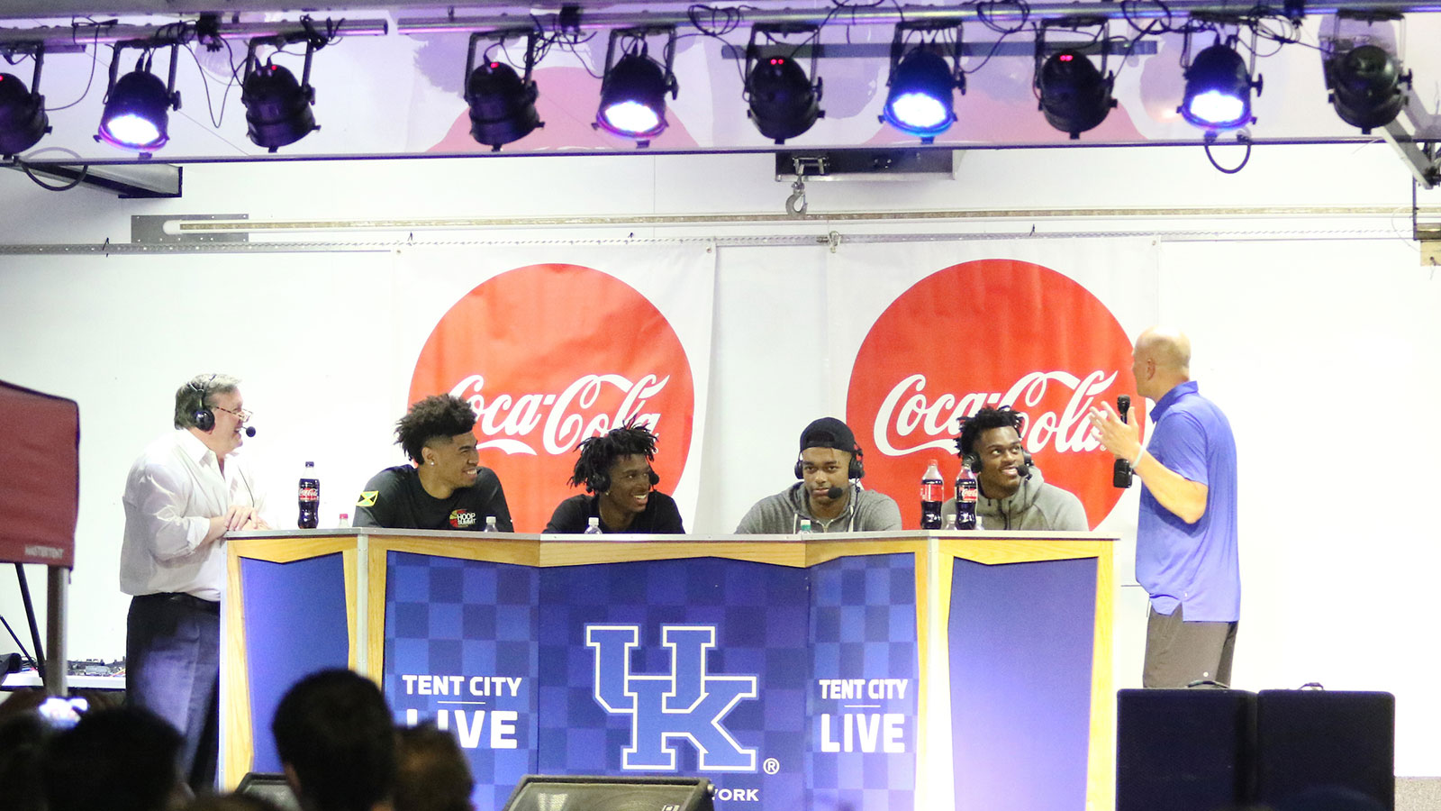 Wildcat Confidential: 2017-18 Wildcats Dish on Schedule, Kentucky, Team