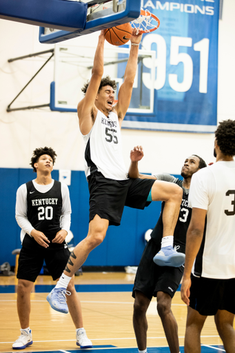 Lance Ware. Isaiah Jackson.

Menâ??s basketball practice. 

Photo by Chet White | UK Athletics