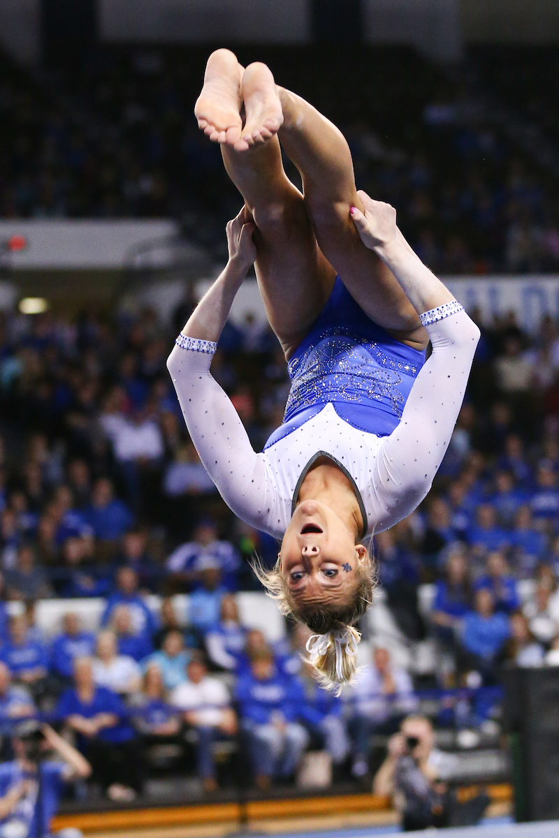 ALEX HYLAND.


Kentucky beats Alabama, 197.200 - 196.800.

Photo by Elliott Hess | UK Athletics
